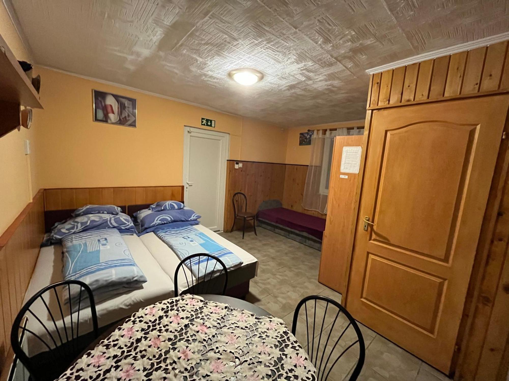 Tiszavirag Apartman Tiszakeszi Eksteriør billede